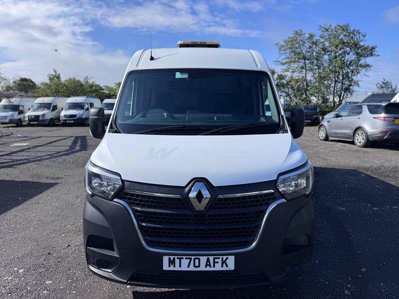 RENAULT MASTER 2.3 FWD LM35 dCi 135 Business Welfare Mess Van. Toilet. Heating. Fridge. Solar. LWB 49k  2020