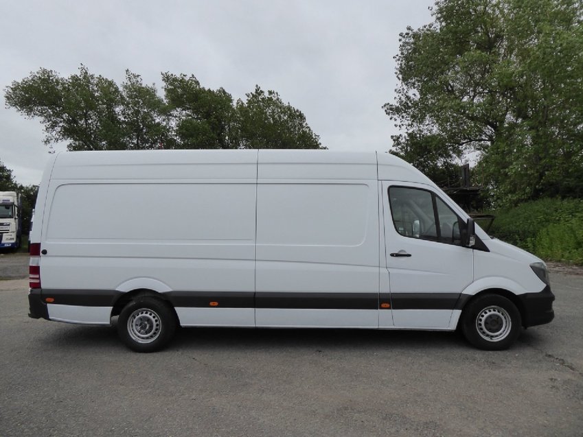 MERCEDES-BENZ SPRINTER 313 CDi LWB 313 CDi 2015