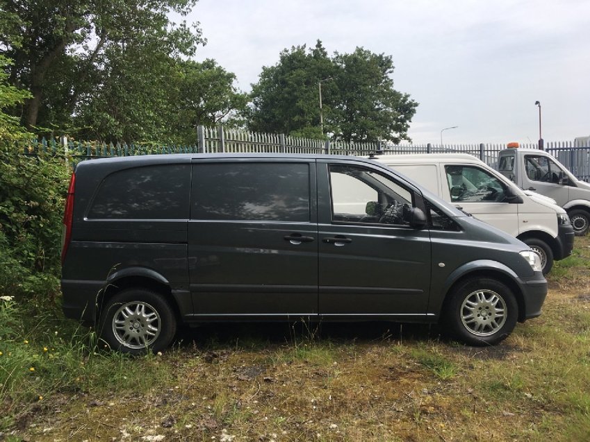 MERCEDES-BENZ VITO 122 CDi Auto SWB 122 CDi Compact 2012