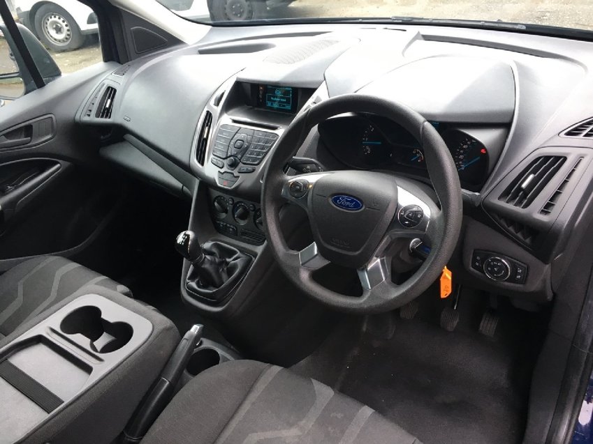 FORD TRANSIT TDCi 95 L1H1 SWB 220 Trend 2015