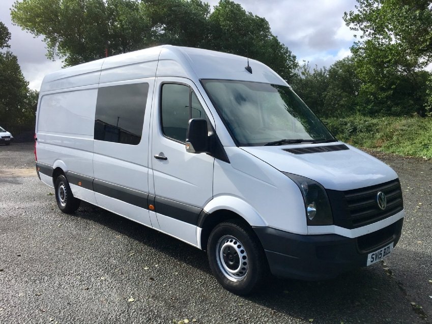 VOLKSWAGEN CRAFTER TDi 136 LWB Crew Van 2015