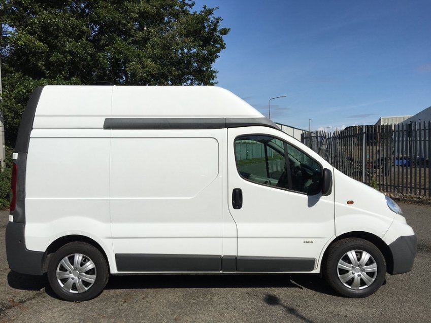 VAUXHALL VIVARO CDTi 90 L1H1 SWB 2900 HIGH ROOF 2014