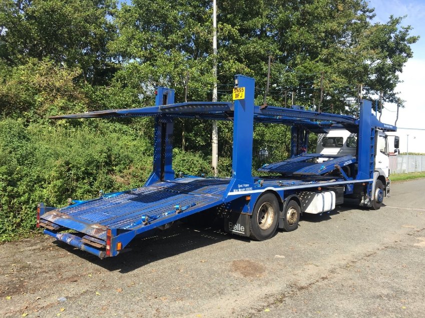 MERCEDES-BENZ AXOR 1828 + 7 Car Transporter.  Belle body.  2005