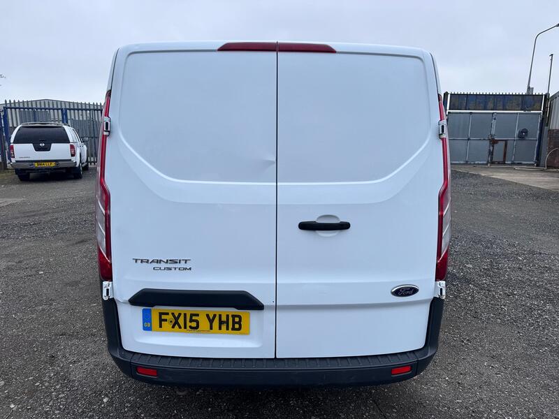 FORD TRANSIT CUSTOM 2.2 TDCi 270 ECOnetic 6 Seat Crew Van. 2015