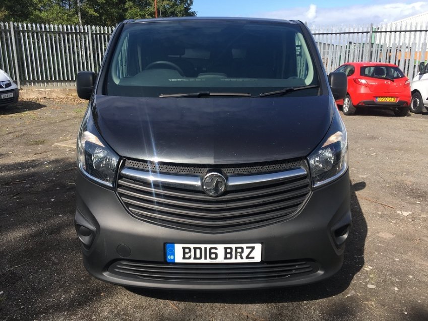 VAUXHALL VIVARO CDTi 120 ecoFLEX BiTurbo L1H1 SWB Euro5 Start-Stop 2900 2016