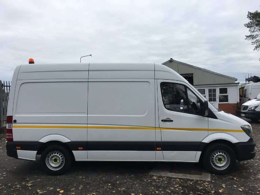 MERCEDES-BENZ SPRINTER 313 CDi MWB Hi Roof. 2014