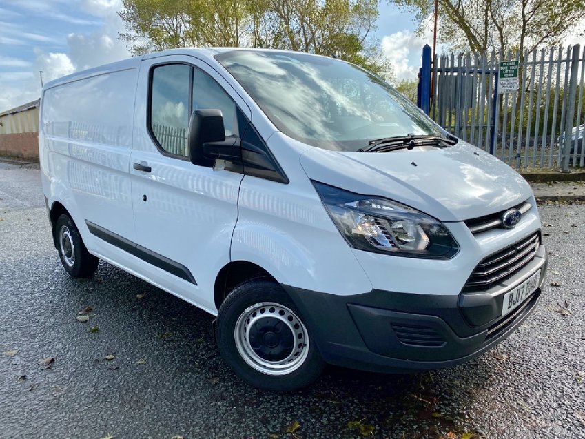 FORD TRANSIT CUSTOM TDCi 105 L1H1 SWB  290 2017