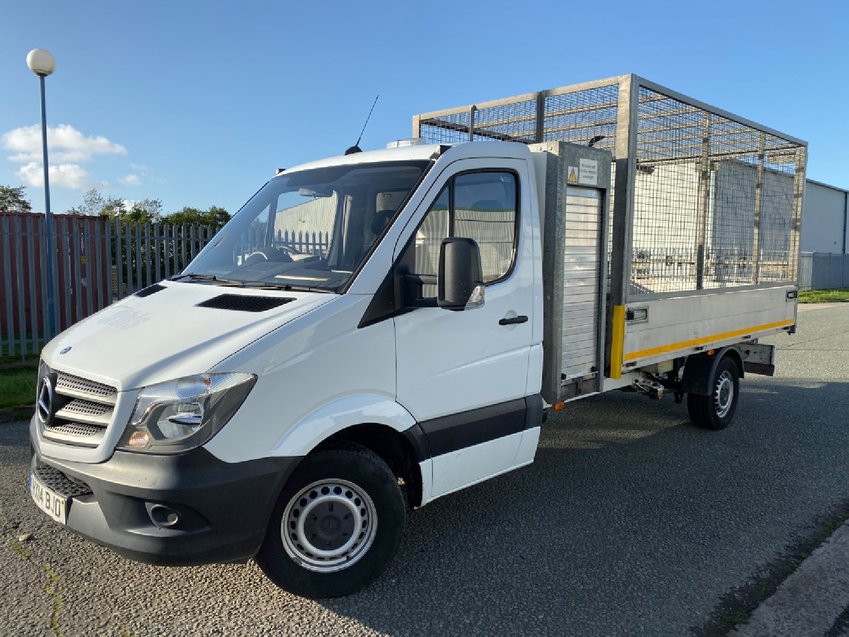 MERCEDES-BENZ SPRINTER 313 CDi LWB Aluminium Tipper with Toolbox  2014