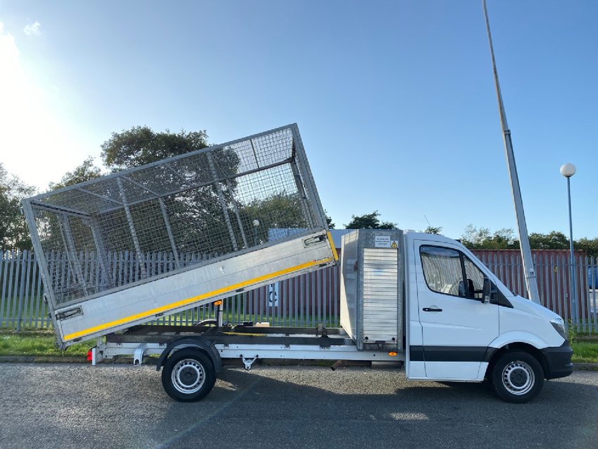 MERCEDES-BENZ SPRINTER 313 CDi LWB Aluminium Tipper with Toolbox  2014