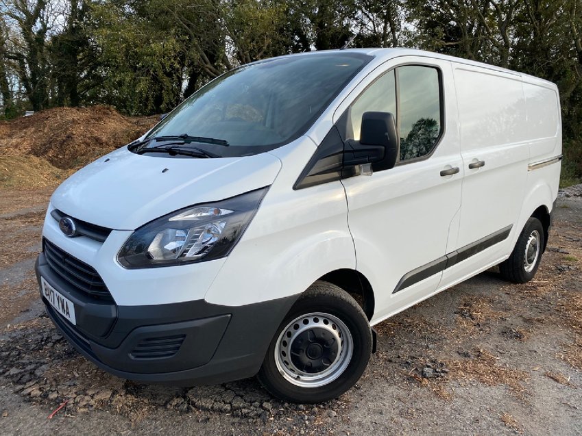 FORD TRANSIT Custom 2.0TDCi 105PS 290 Diesel Van. EURO 6 2017