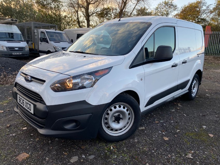 FORD TRANSIT CONNECT 1.5 TDCi 200. 100BHP AIRCON. PARKING SENSORS. DAB. EURO 6. 42k 2016