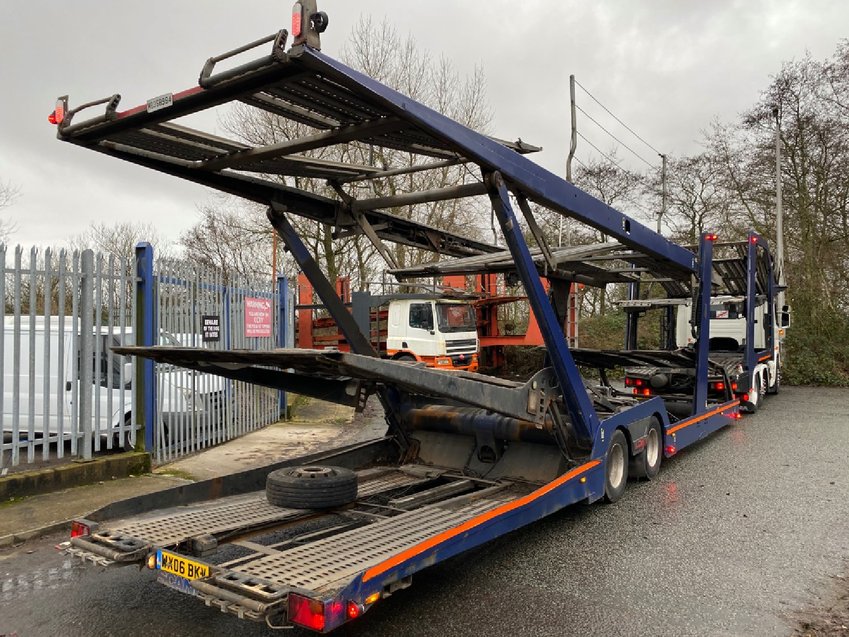 SCANIA P SERIES  6x2 AUTO WITH EUROLOHR CAR TRANSPORTER  2006