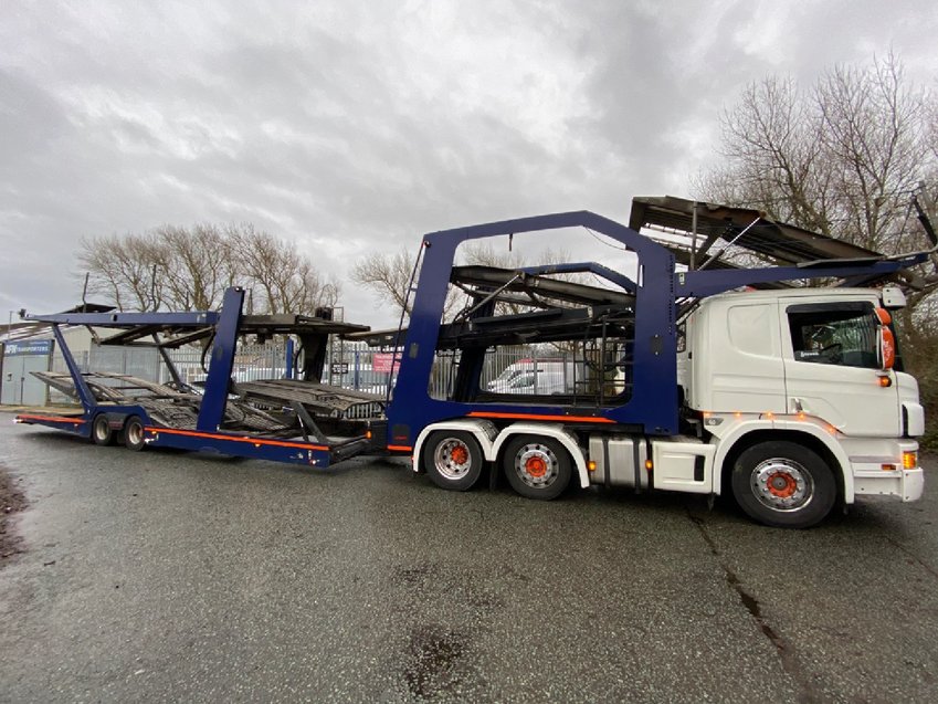 SCANIA P SERIES  6x2 AUTO WITH EUROLOHR CAR TRANSPORTER  2006