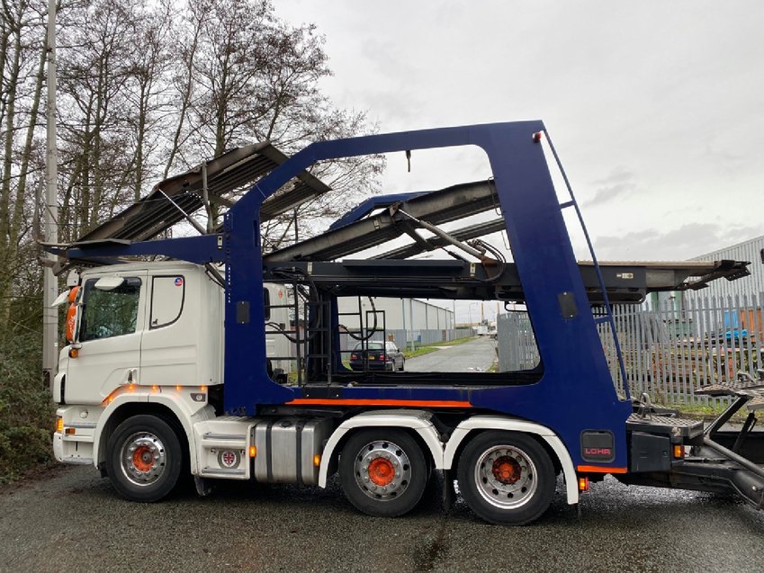 SCANIA P SERIES  6x2 AUTO WITH EUROLOHR CAR TRANSPORTER  2006