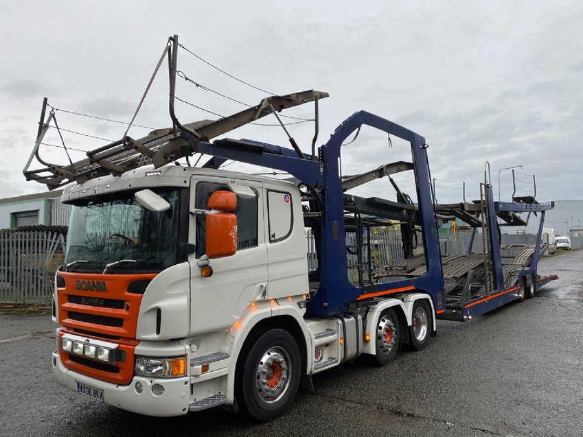 SCANIA P SERIES  6x2 AUTO WITH EUROLOHR CAR TRANSPORTER  2006