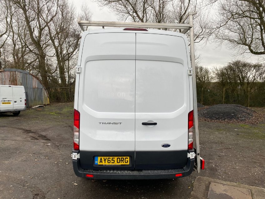 FORD TRANSIT TDCi 125 L3H3 LWB GLASS CARRIER VAN.  2015