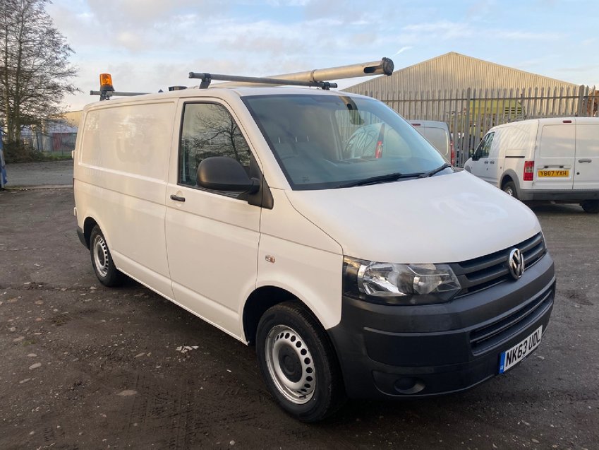 VOLKSWAGEN TRANSPORTER TDi SWB Ionic Reach and Wash Window Cleaning Water purifier van 2013