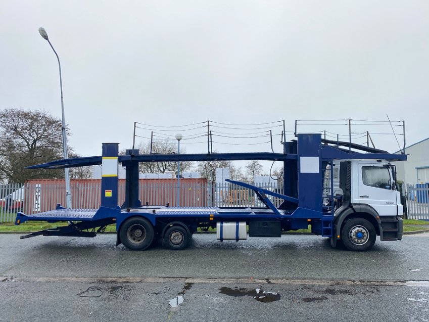 MERCEDES-BENZ AXOR 1828 + 7 Car Transporter.  Belle body.  2005