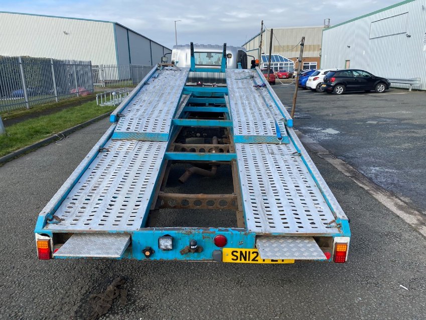 ISUZU N75.190 75H + Roger Dyson 2 Car Transporter body. + Winch  2012