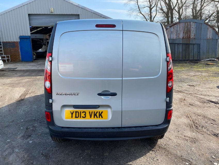 RENAULT KANGOO dCi 90 ML 20 with AIRCON. 66k NO VAT 2013