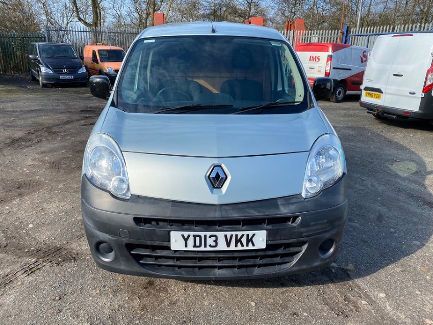 RENAULT KANGOO dCi 90 ML 20 with AIRCON. 66k NO VAT 2013