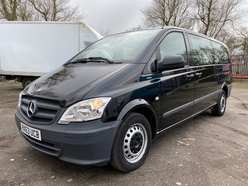 MERCEDES-BENZ VITO 113 CDi BlueEFFICIENCY Traveliner Extra Long 9 Seat  2014