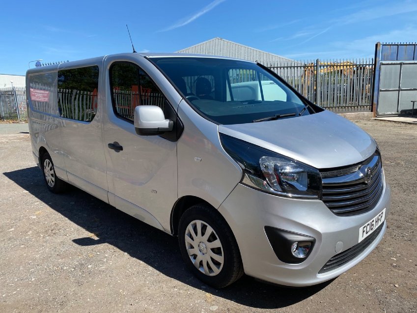 VAUXHALL VIVARO  1.6CDTi BiTurbo Sportive 2900. 6 Seat Crew Van LWB NO VAT. 2016