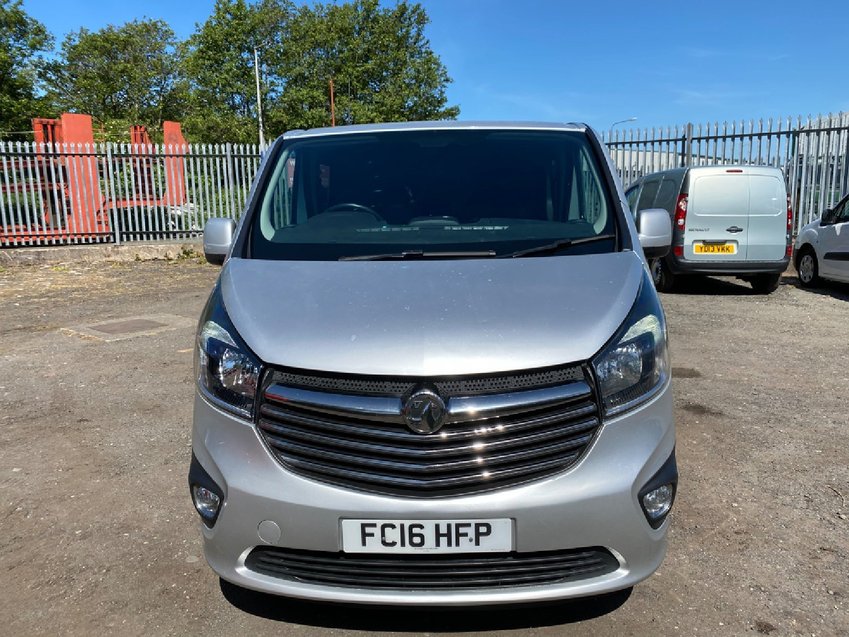 VAUXHALL VIVARO  1.6CDTi BiTurbo Sportive 2900. 6 Seat Crew Van LWB NO VAT. 2016