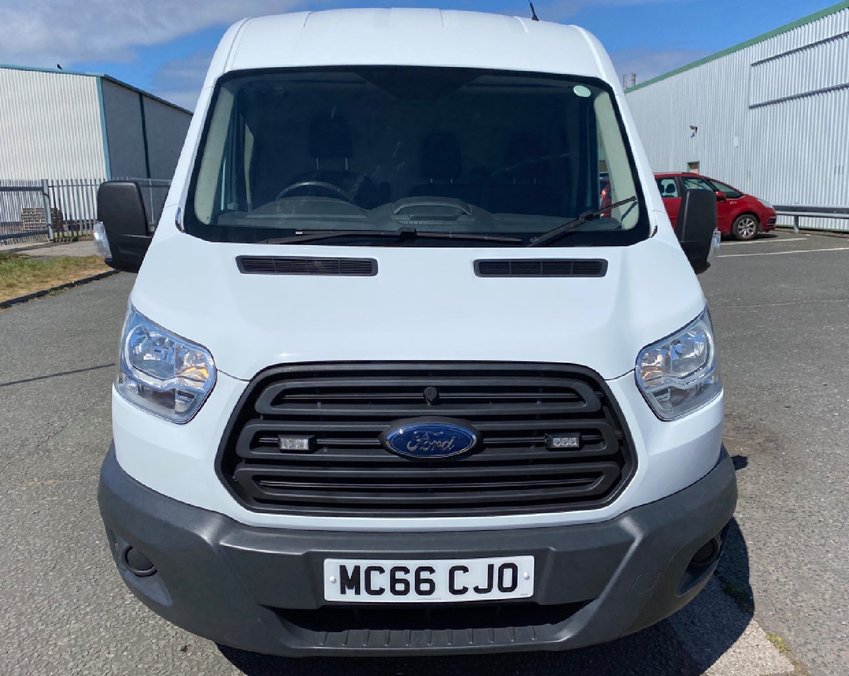 FORD TRANSIT TDCi 125 RWD L3H2 LWB Diesel Van only 39K FSH 2017