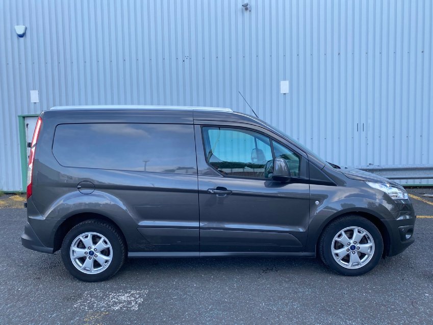 FORD TRANSIT CONNECT 1.5 TDCi 120  200 Limited Metallic Grey.  2018