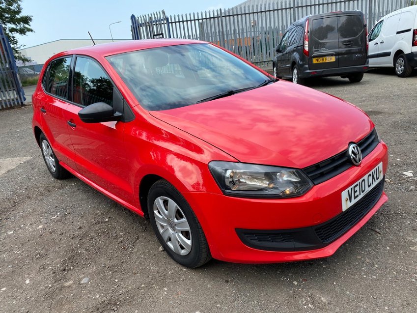 VOLKSWAGEN POLO 60 S 5 Door.  2010