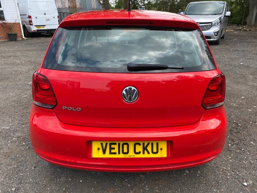 VOLKSWAGEN POLO 60 S 5 Door.  2010