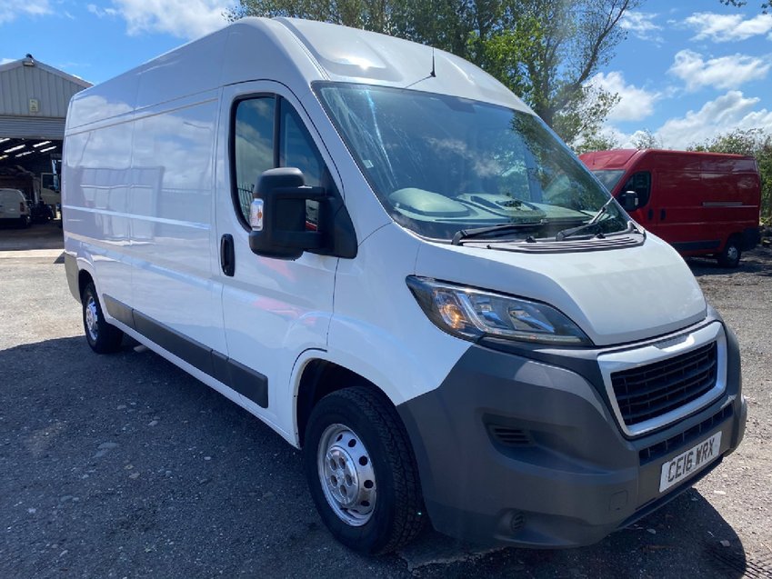 PEUGEOT BOXER HDi 130 L3H2 LWB 335 Professional AIRCON + NAV  2016