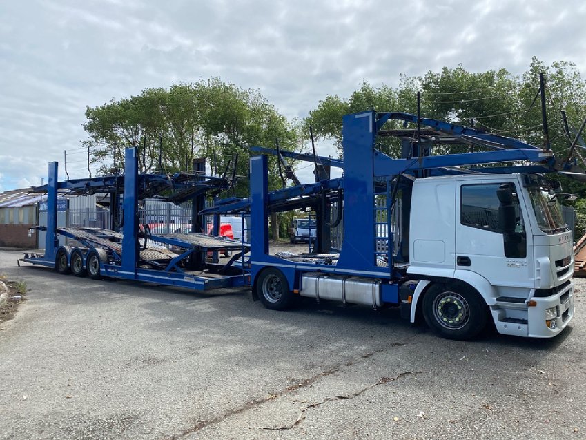 IVECO STRALIS 440S46  + Transporter Engineering EVO Car Transporter. 2016