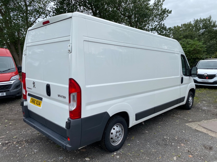 PEUGEOT BOXER BLUE HDI 335 L3H2 PROFESSIONAL EURO 6 SATNAV. AIRCON. CRUISE. DAB. 2016