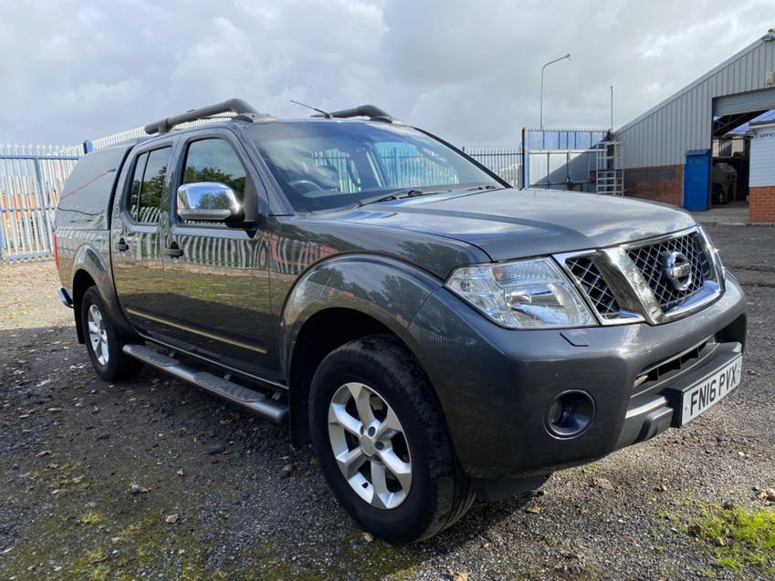 NISSAN NAVARA DCI TEKNA 4X4 Double Cab. 2016