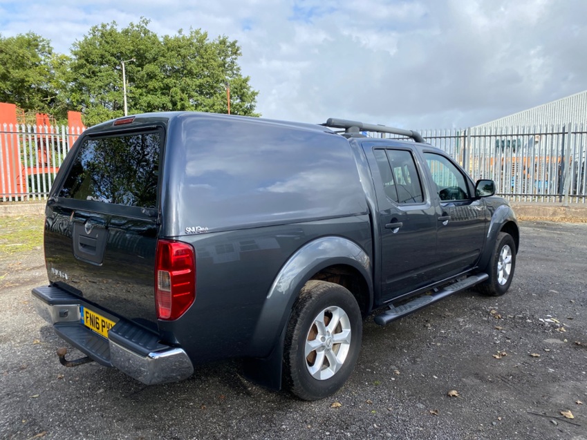 NISSAN NAVARA DCI TEKNA 4X4 Double Cab. 2016