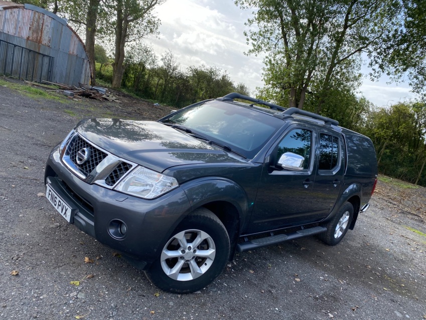 NISSAN NAVARA DCI TEKNA 4X4 Double Cab. 2016