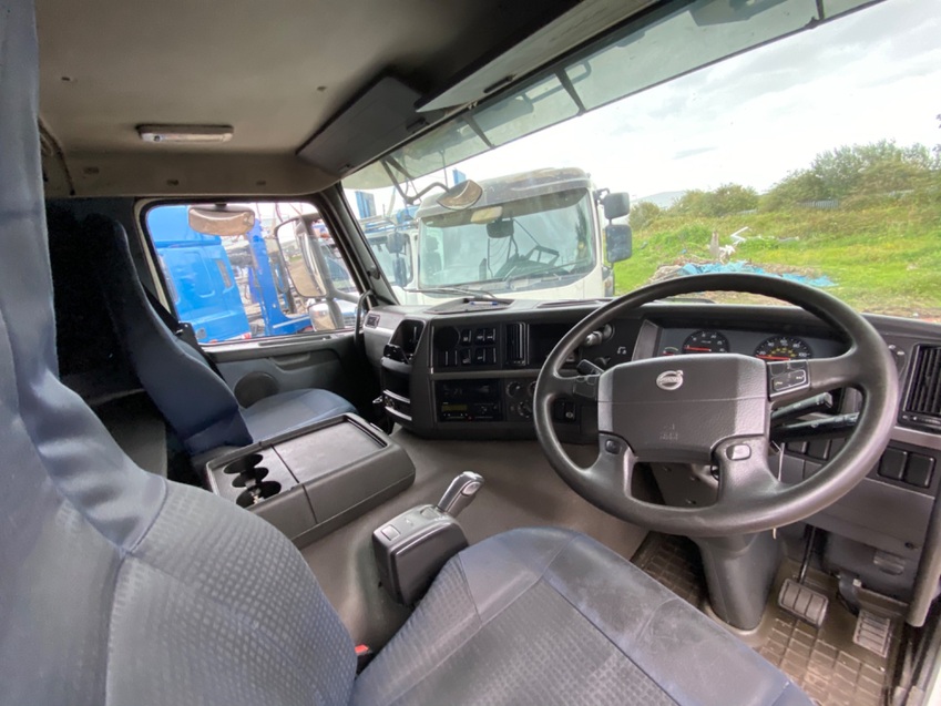 VOLVO FM FM400 6X2 + 09 Transporter Engineering EVO 4 2009