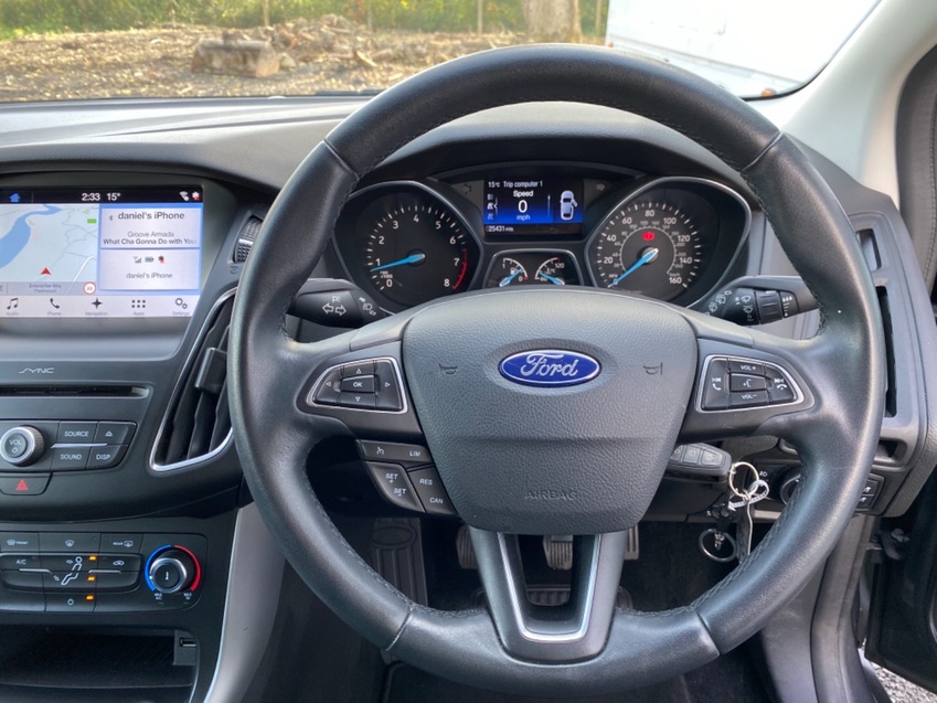 FORD FOCUS ZETEC EDITION 1.0T PETROL. SATNAV. DAB. AIRCON. 2017