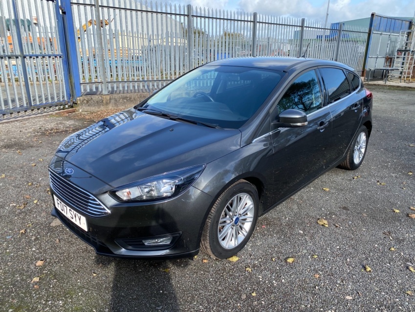 FORD FOCUS ZETEC EDITION 1.0T PETROL. SATNAV. DAB. AIRCON. 2017