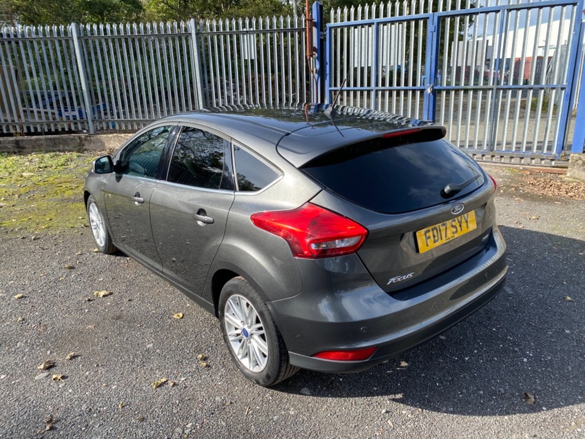 FORD FOCUS ZETEC EDITION 1.0T PETROL. SATNAV. DAB. AIRCON. 2017