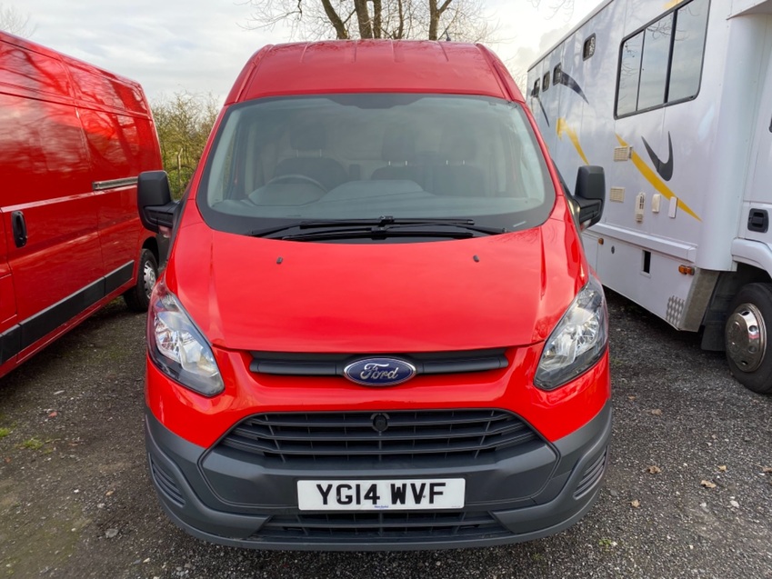 FORD TRANSIT CUSTOM 2.2TDCi 290 L1H2. High roof. Red Diesel Van. 2014