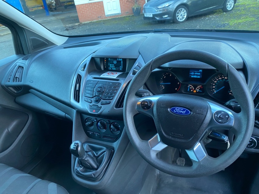 FORD TRANSIT CONNECT 220 TREND In Black. 97k. 2016