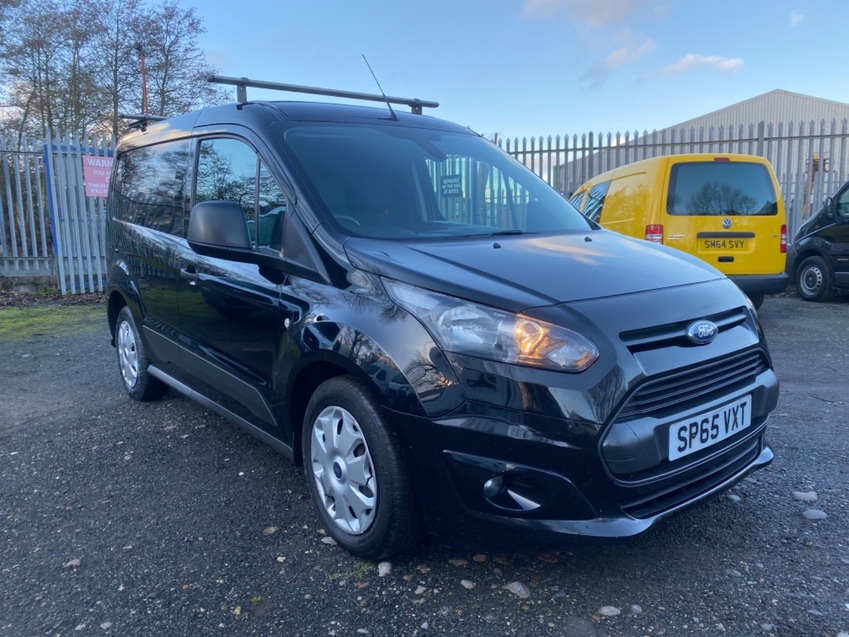 FORD TRANSIT CONNECT 220 TREND In Black. 97k. 2016