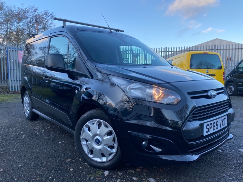 FORD TRANSIT CONNECT 220 TREND In Black. 97k. 2016