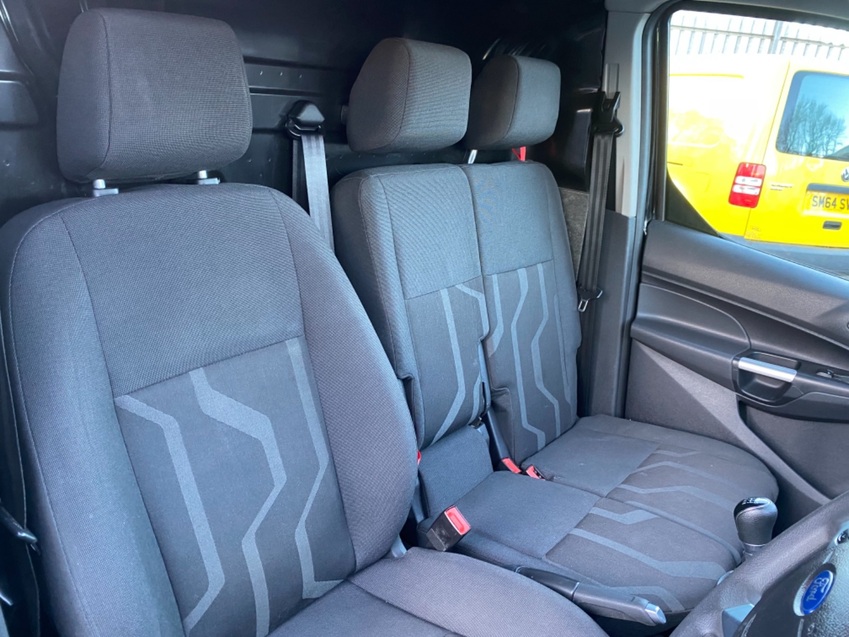 FORD TRANSIT CONNECT 220 TREND In Black. 97k. 2016