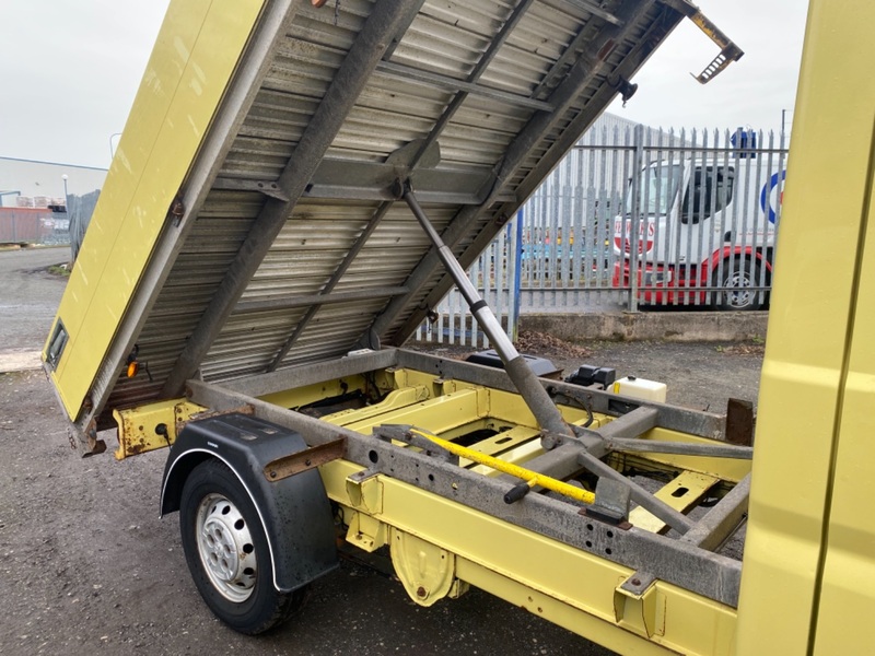 PEUGEOT BOXER Double Cab Dropside Tipper. 42000Miles 2014