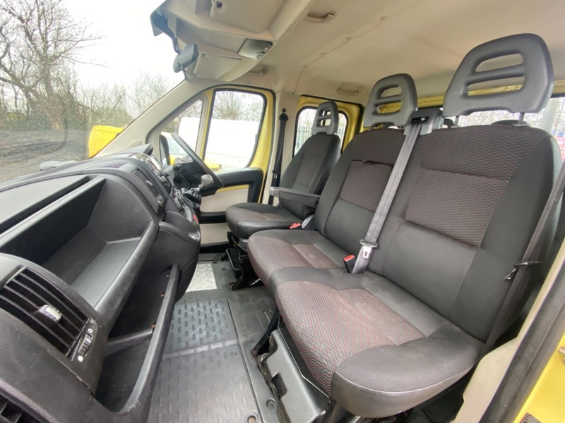 PEUGEOT BOXER Double Cab Dropside Tipper. 42000Miles 2014
