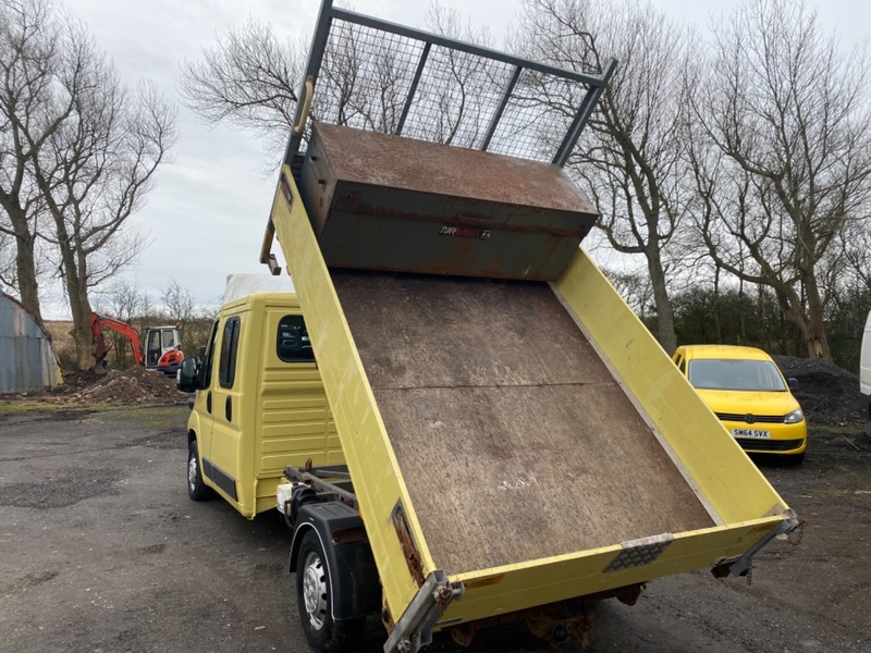 PEUGEOT BOXER Double Cab Dropside Tipper. 42000Miles 2014